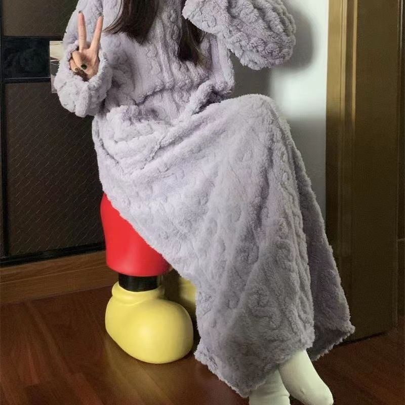 Winter Coral Fleece Sleepwear Women's Nightgown Long Night Dress Pajamas With Pockets Thickened Jacquard Dress Warm Home Clothes